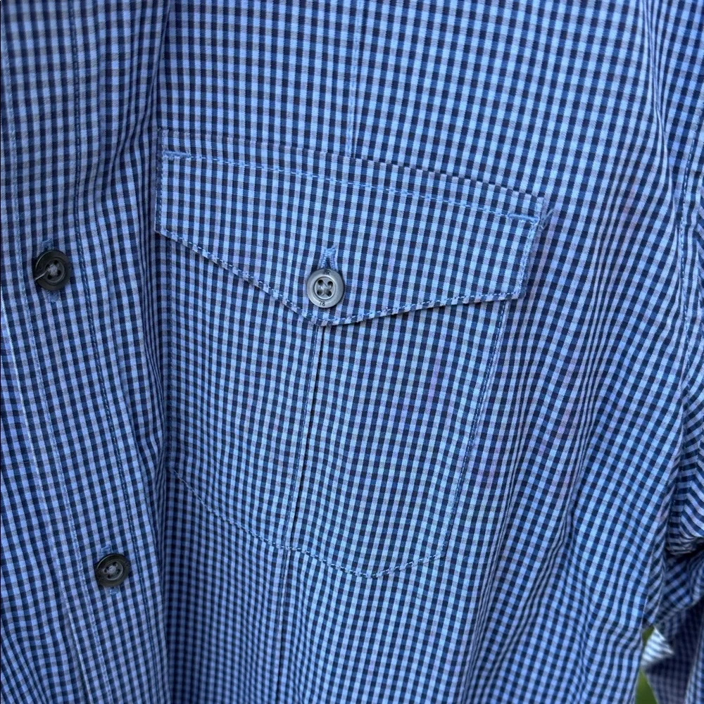 Banana Republic slim fit Navy & light blue checked Plaid Button Down Shirt